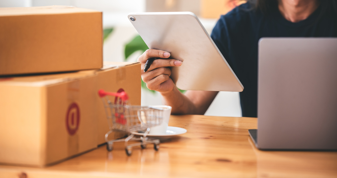 zarz-dzanie-zam-wieniami-w-e-commerce-jak-systemy-oms-zmieniaj