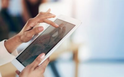 Tablet zamiast laptopa — kiedy to naprawdę ma sens?