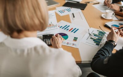 ERP w firmie produkcyjnej. Jak połączyć sprzedaż, magazyn i produkcję?